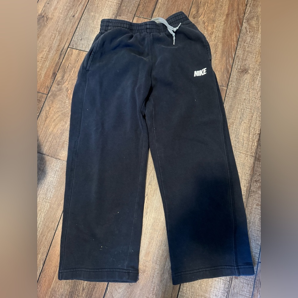 Nike Boys Sweatpants Size Medium Black Sweat Pants Athletic